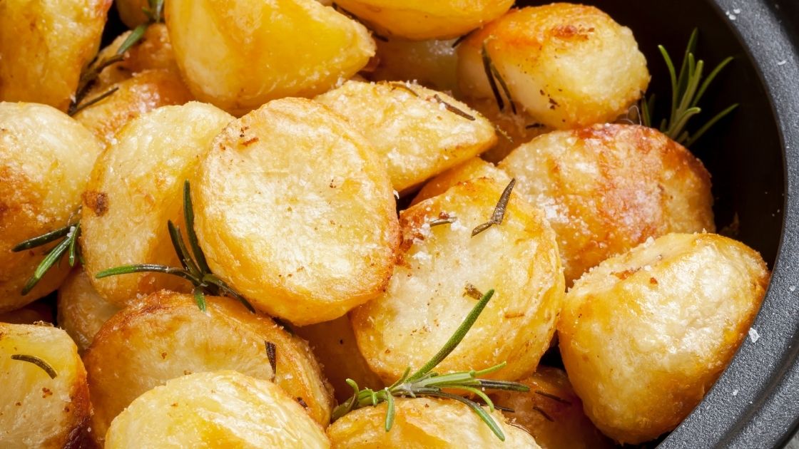 Our Simple & Delicious Roast Potatoes